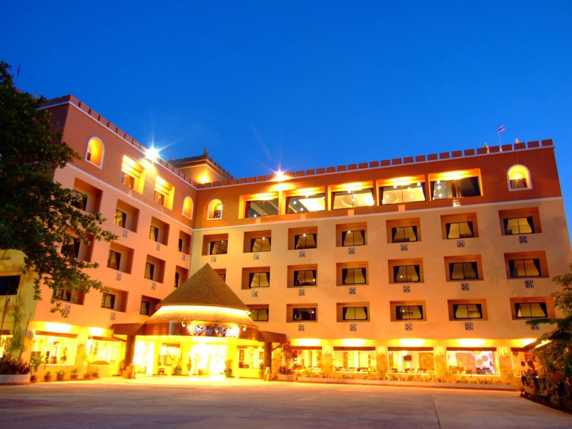 Win Place Hotel Чиангмай Экстерьер фото