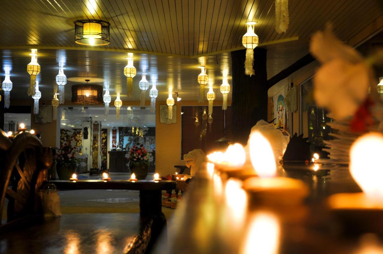 Win Place Hotel Чиангмай Экстерьер фото