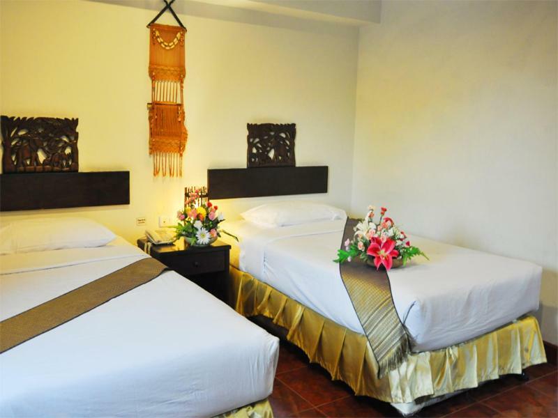 Win Place Hotel Чиангмай Экстерьер фото